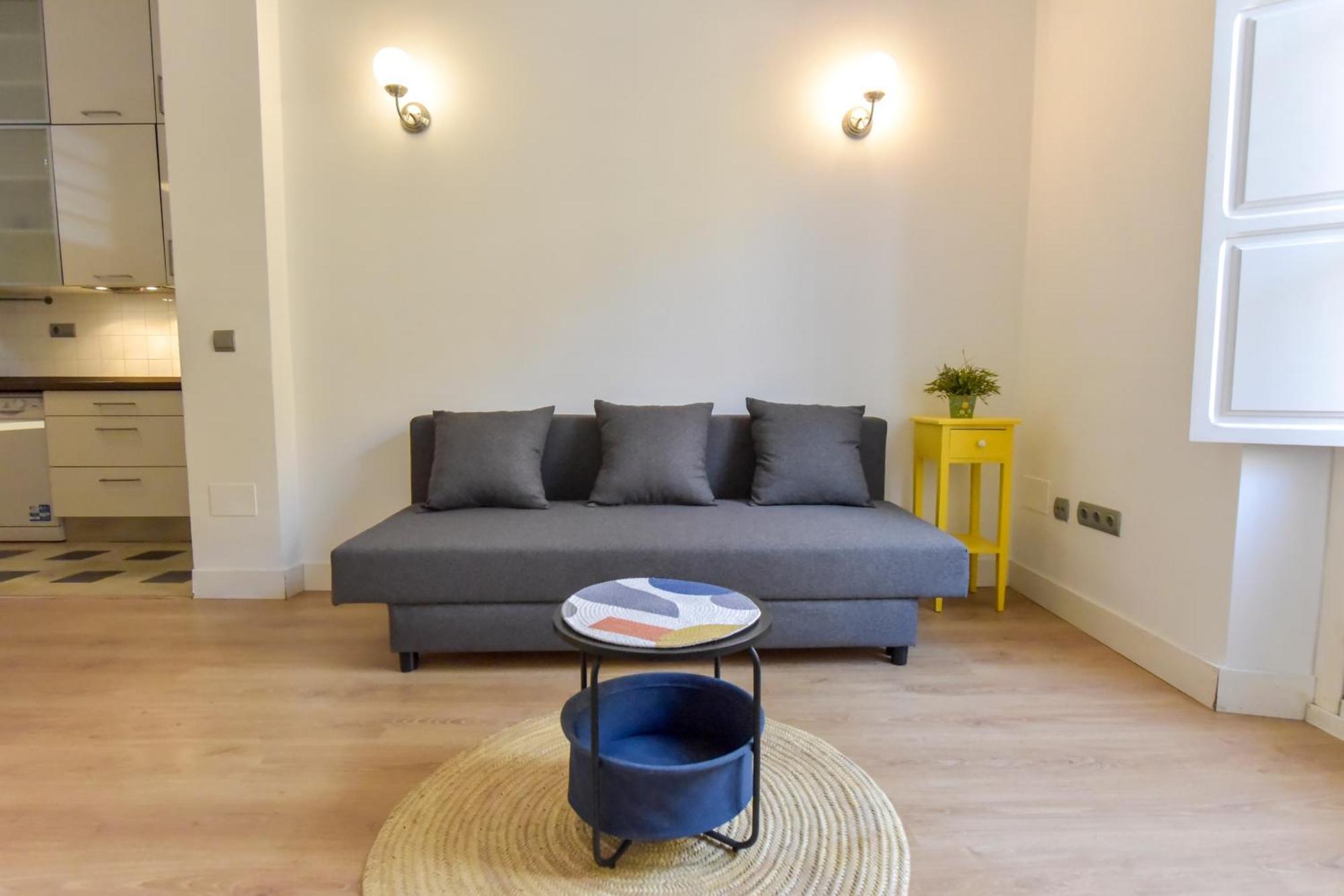 New! Bohemian Center Apartment Севілья Екстер'єр фото