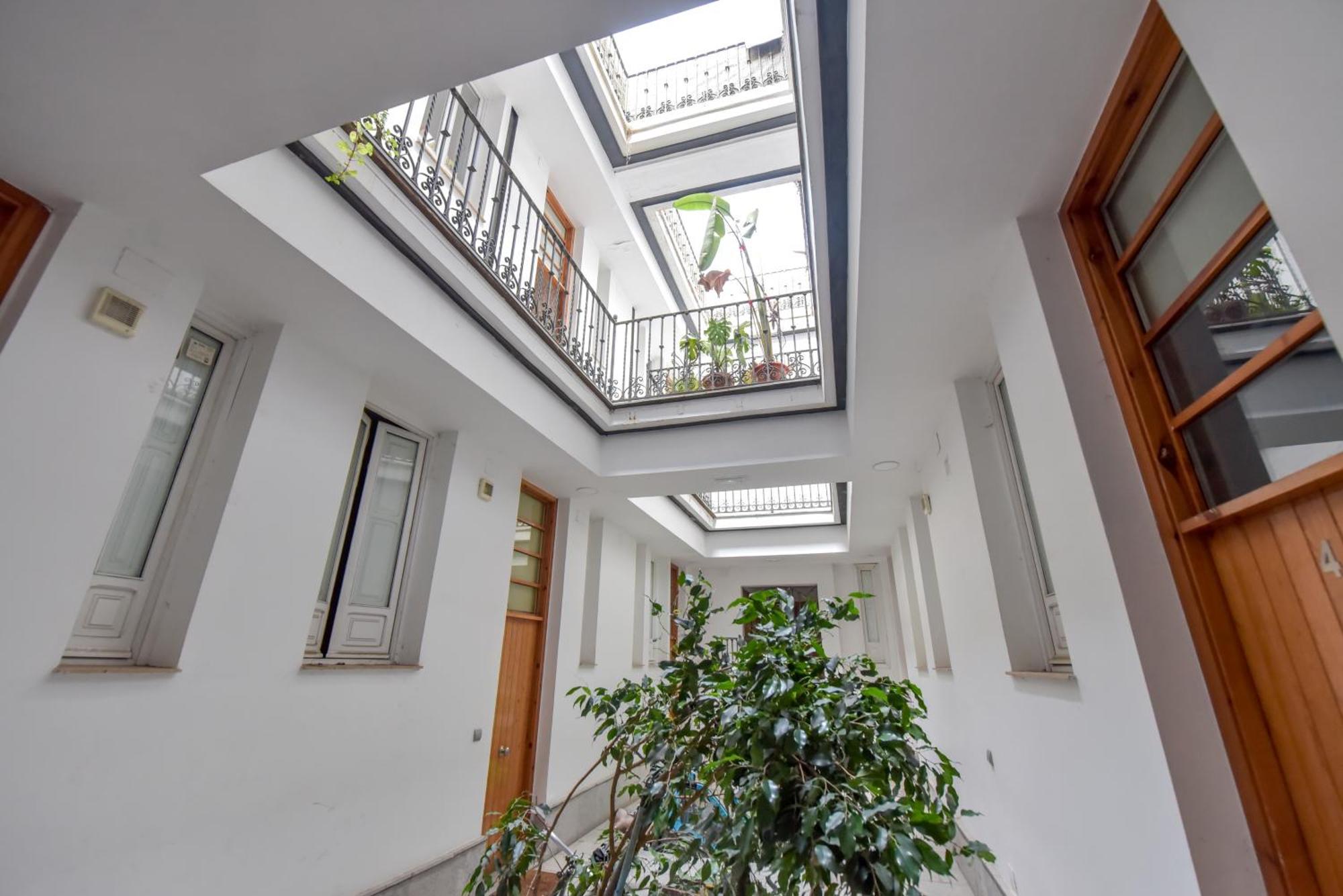 New! Bohemian Center Apartment Севілья Екстер'єр фото