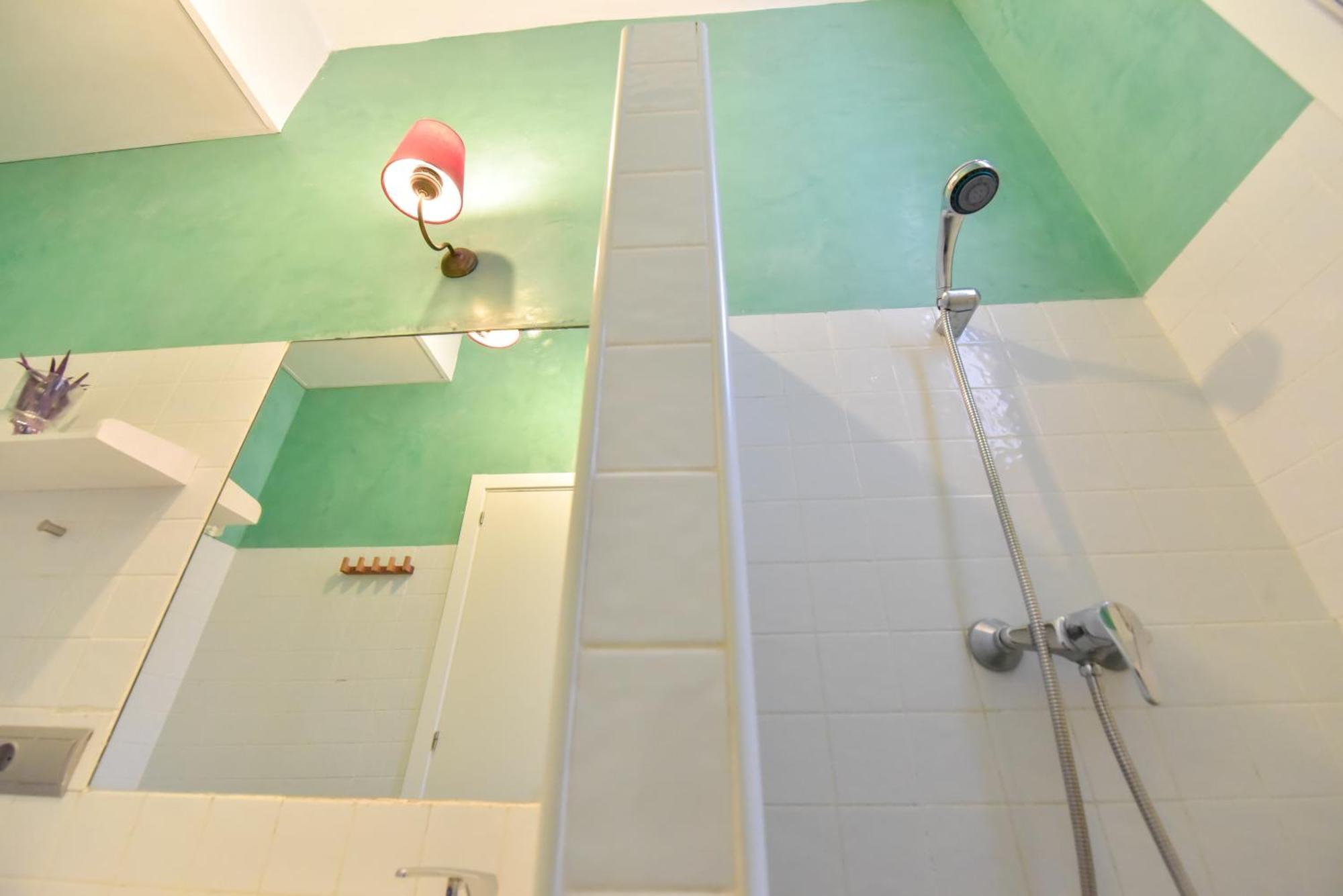 New! Bohemian Center Apartment Севілья Екстер'єр фото